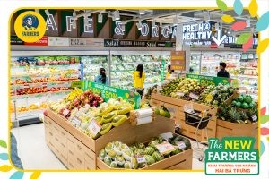 High-standard imported and local fresh fruit at Farmers' Market Hai Ba Trung